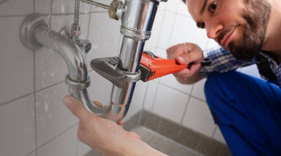 Expert burst pipe repair services in Finger, TN